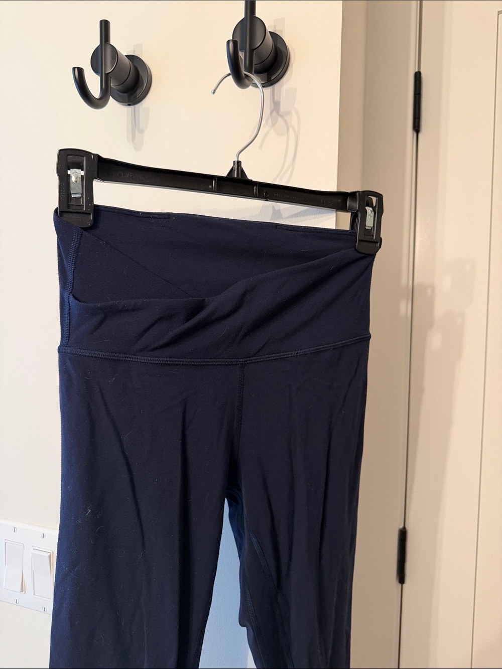 lululemon athletica Navy align cross waist band Leggings